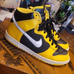 NIKE DUNK HI MAIZE